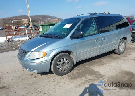 2005 Chrysler Town & Country Limited z USA, uszkodzony, nr VIN 2C8GP64L45R295083